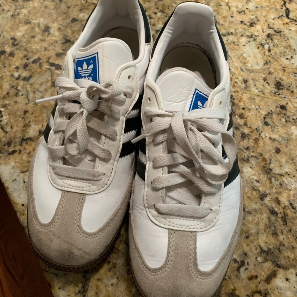 Adidas Sambas